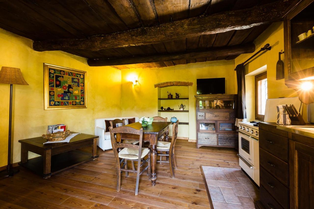 Relais Dei Cesari Villa Borgo Ticino Exterior photo
